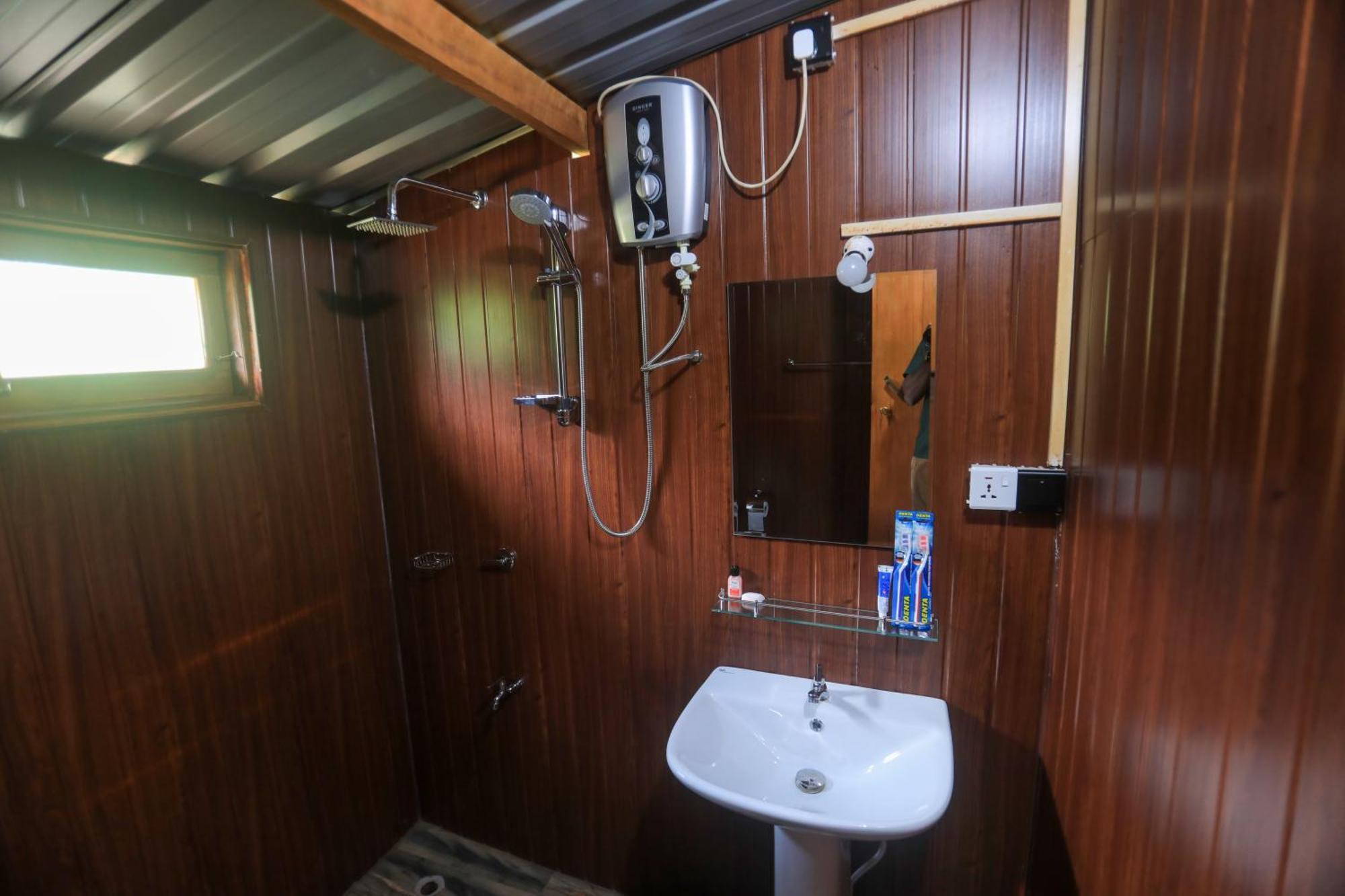 Lion Wood Treehouse Βίλα Talkote Εξωτερικό φωτογραφία