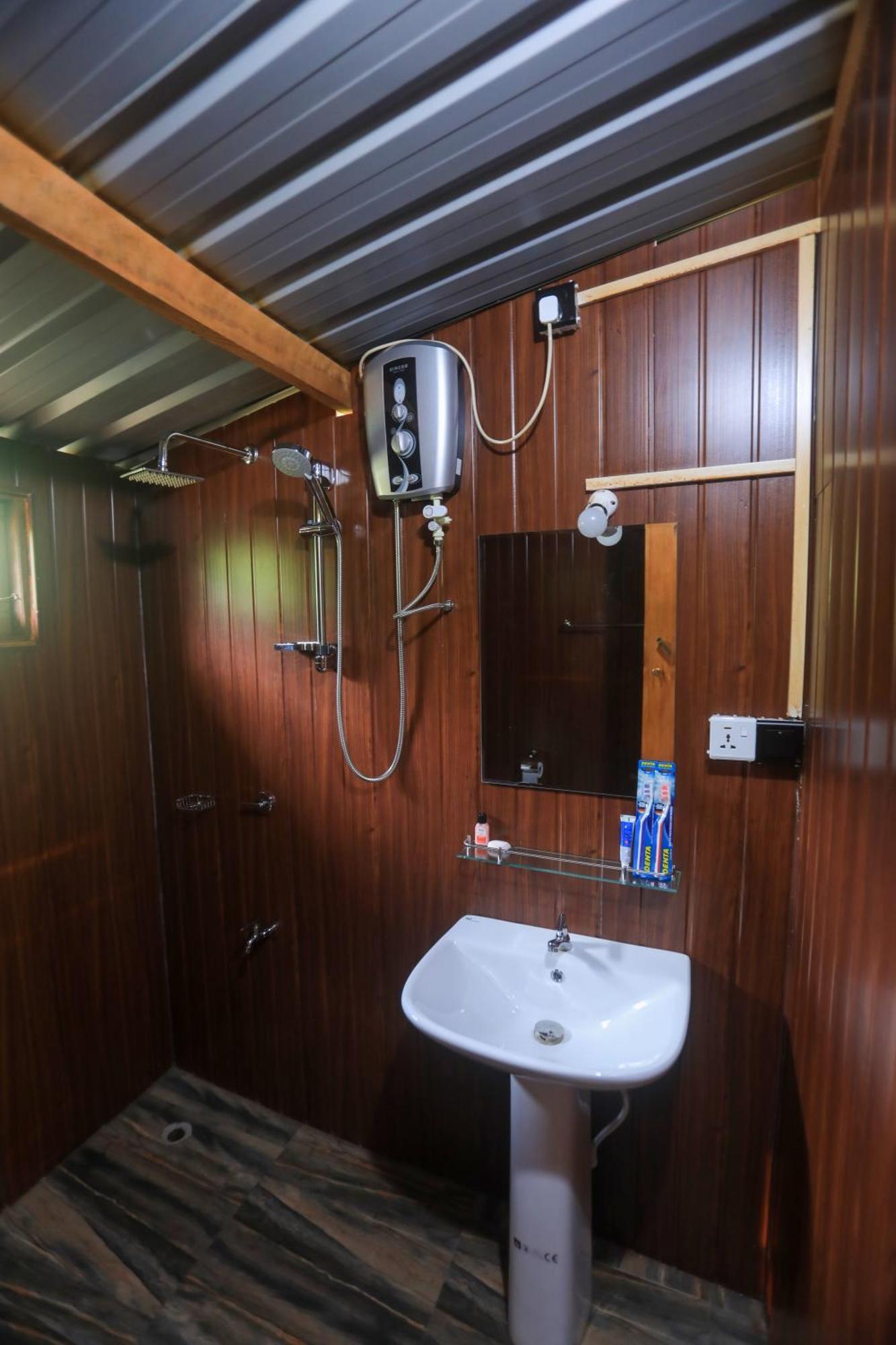 Lion Wood Treehouse Βίλα Talkote Εξωτερικό φωτογραφία