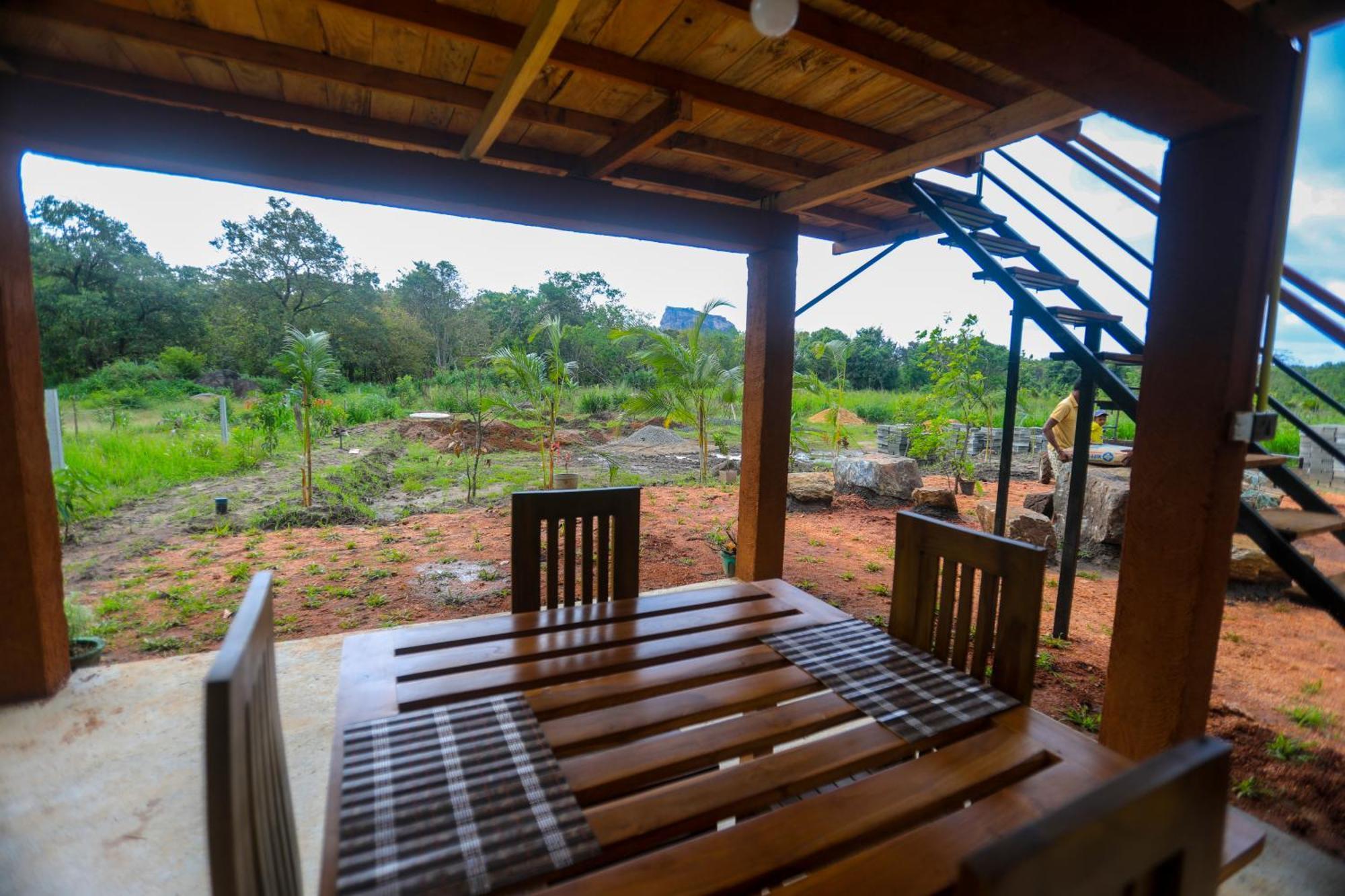 Lion Wood Treehouse Βίλα Talkote Εξωτερικό φωτογραφία