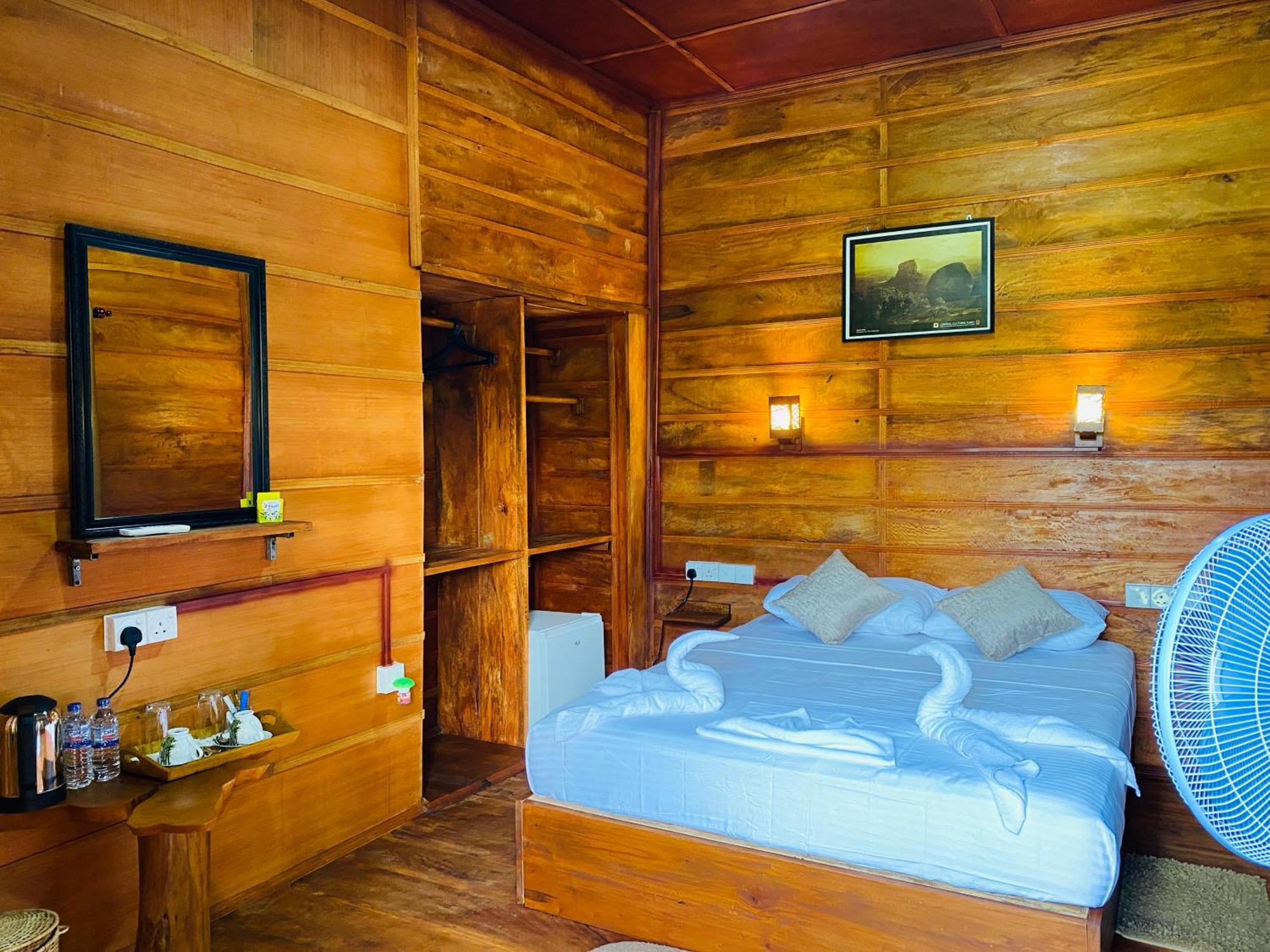 Lion Wood Treehouse Βίλα Talkote Εξωτερικό φωτογραφία